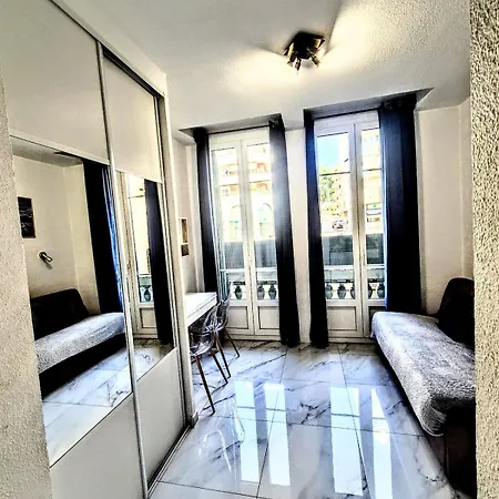 Apartment Blue Horizon 2 Air Conditioning 4 Minutes *